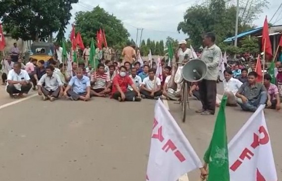 BJP, IPFT members joined CPI-M's 'Chakka-Jam' Protest against Fuel Price hikes in Sabroom